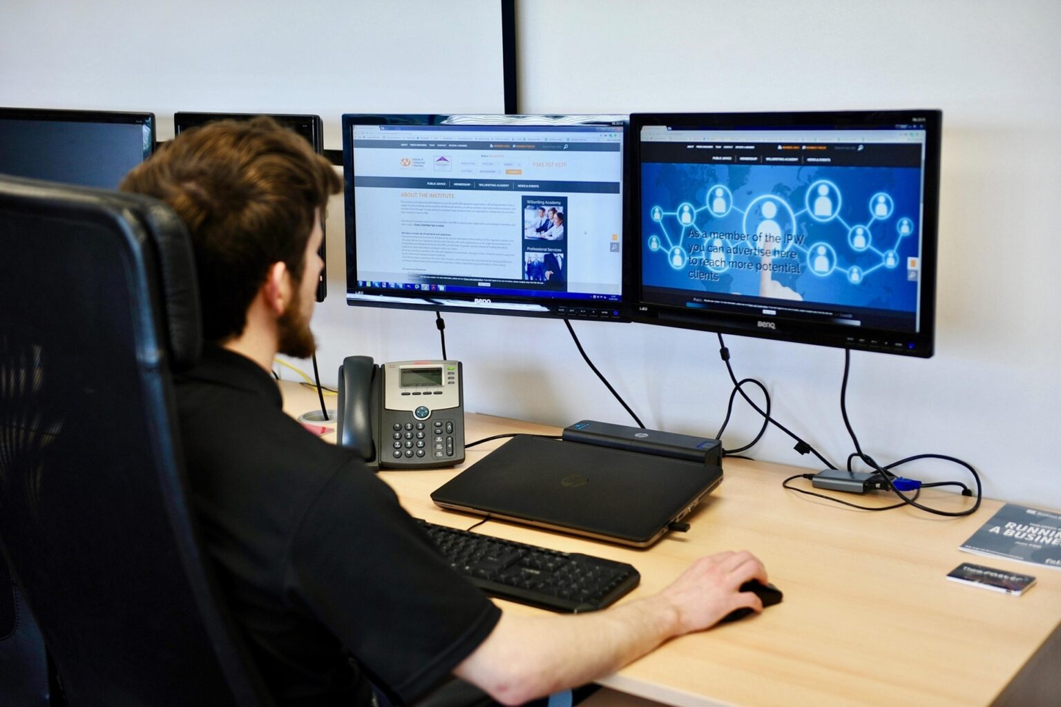 Nuovi bandi per competenze nel digitale finanziati con 35 milioni di euro e dedicati a NEET e donne