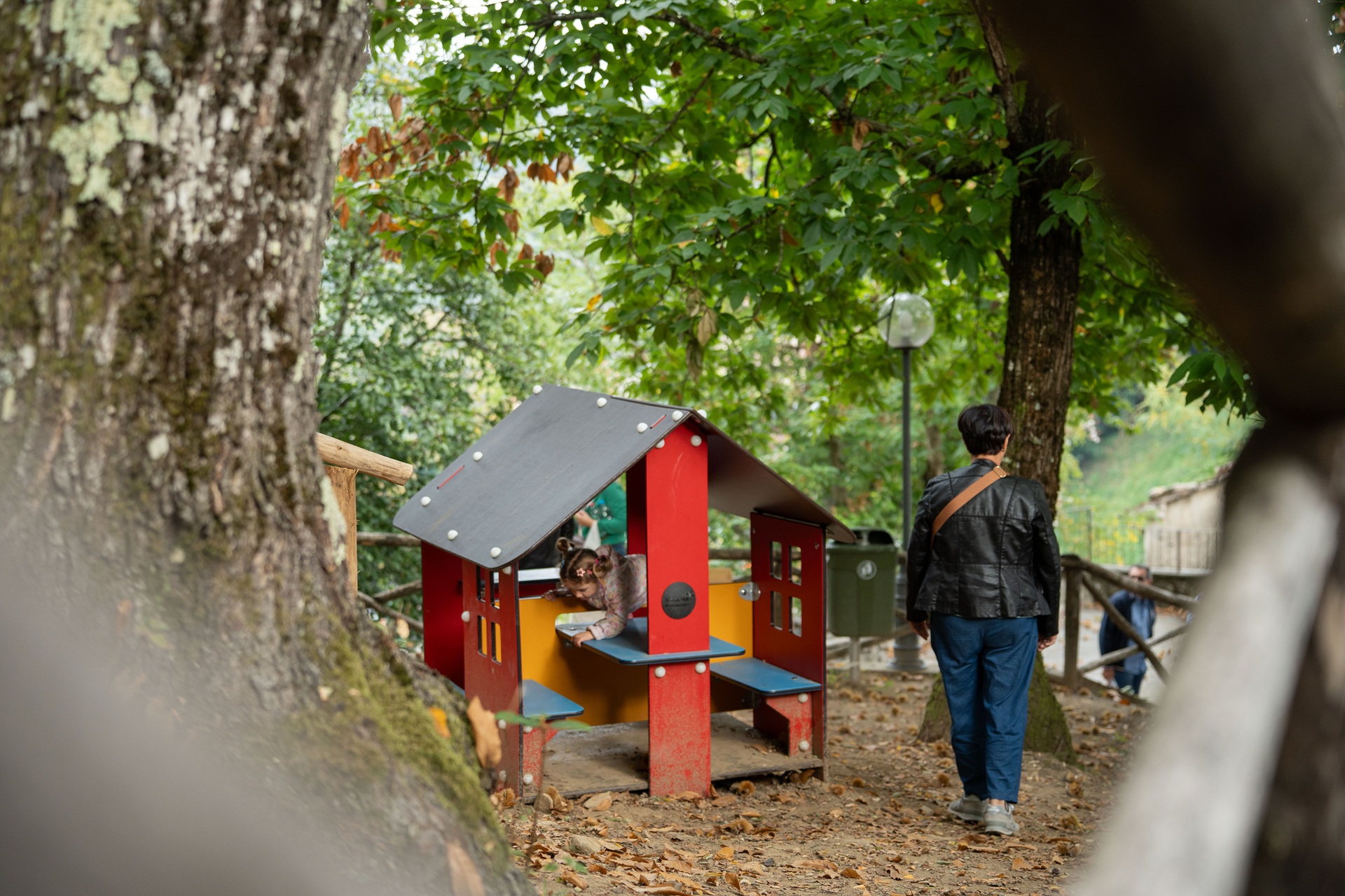 Riqualificato il giardino di San Rocco a Momigno con un progetto che Fondazione Caript ha sostenuto con il bando Piccole Bellezze 2024